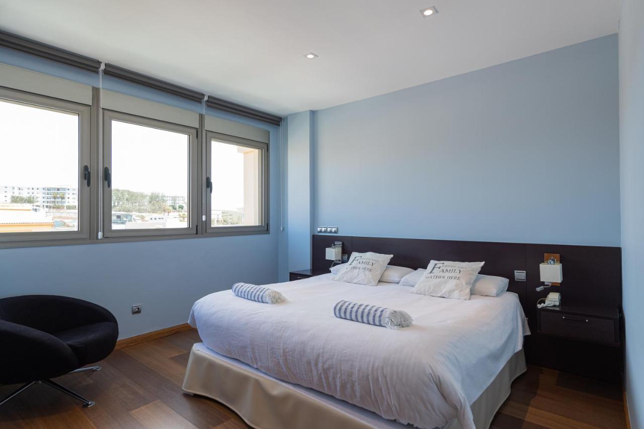 Penthouse With Private Swimming Pool Apartment Меленара Екстериор снимка