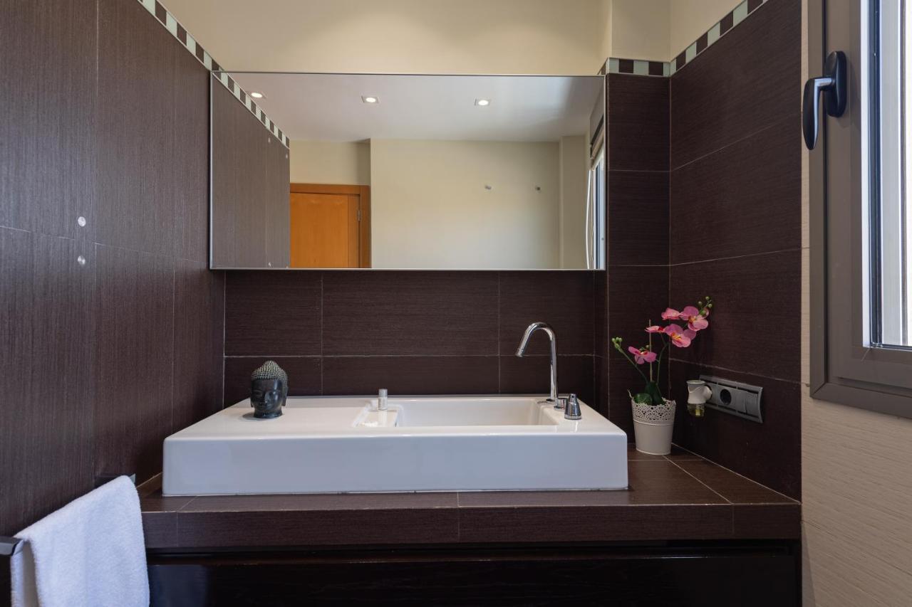 Penthouse With Private Swimming Pool Apartment Меленара Екстериор снимка