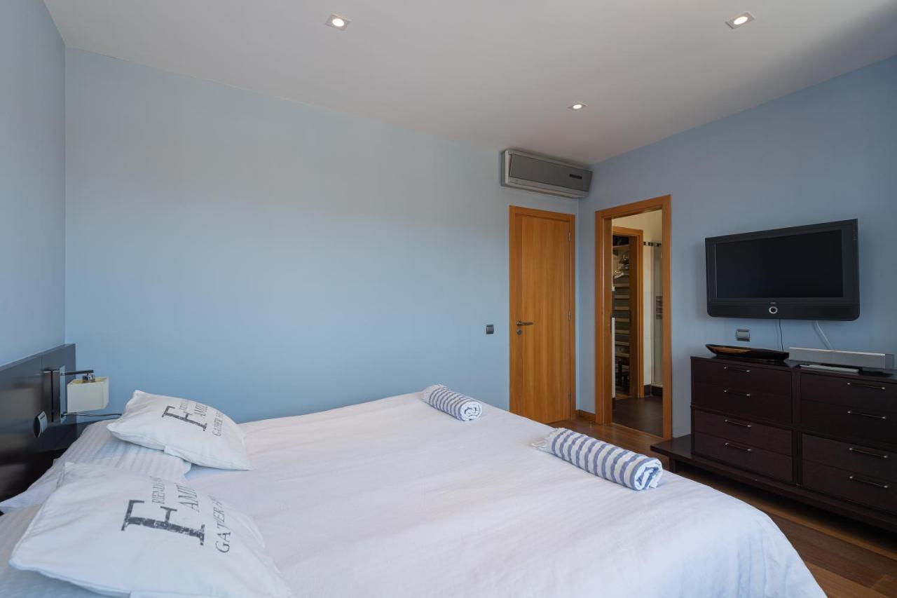 Penthouse With Private Swimming Pool Apartment Меленара Екстериор снимка