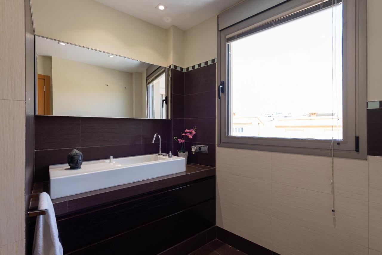 Penthouse With Private Swimming Pool Apartment Меленара Екстериор снимка