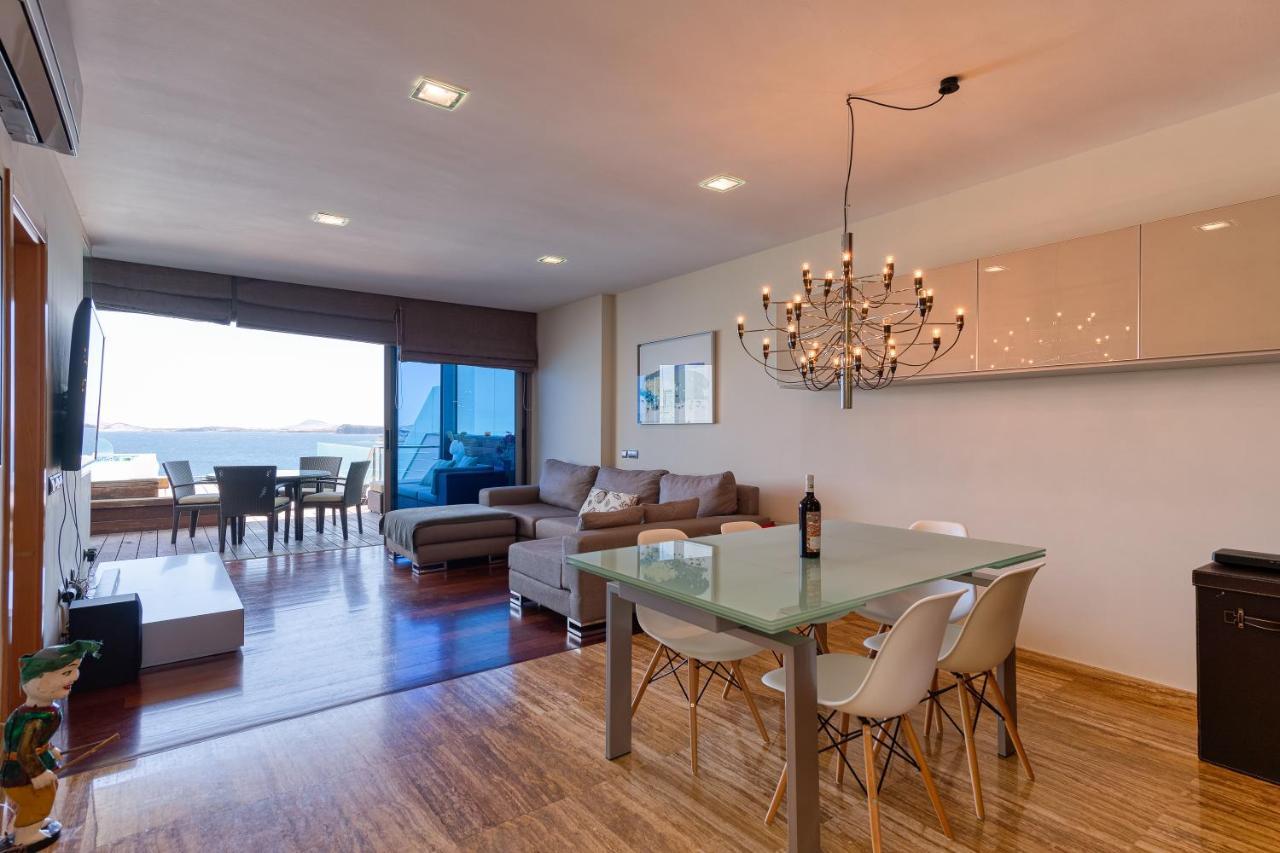 Penthouse With Private Swimming Pool Apartment Меленара Екстериор снимка