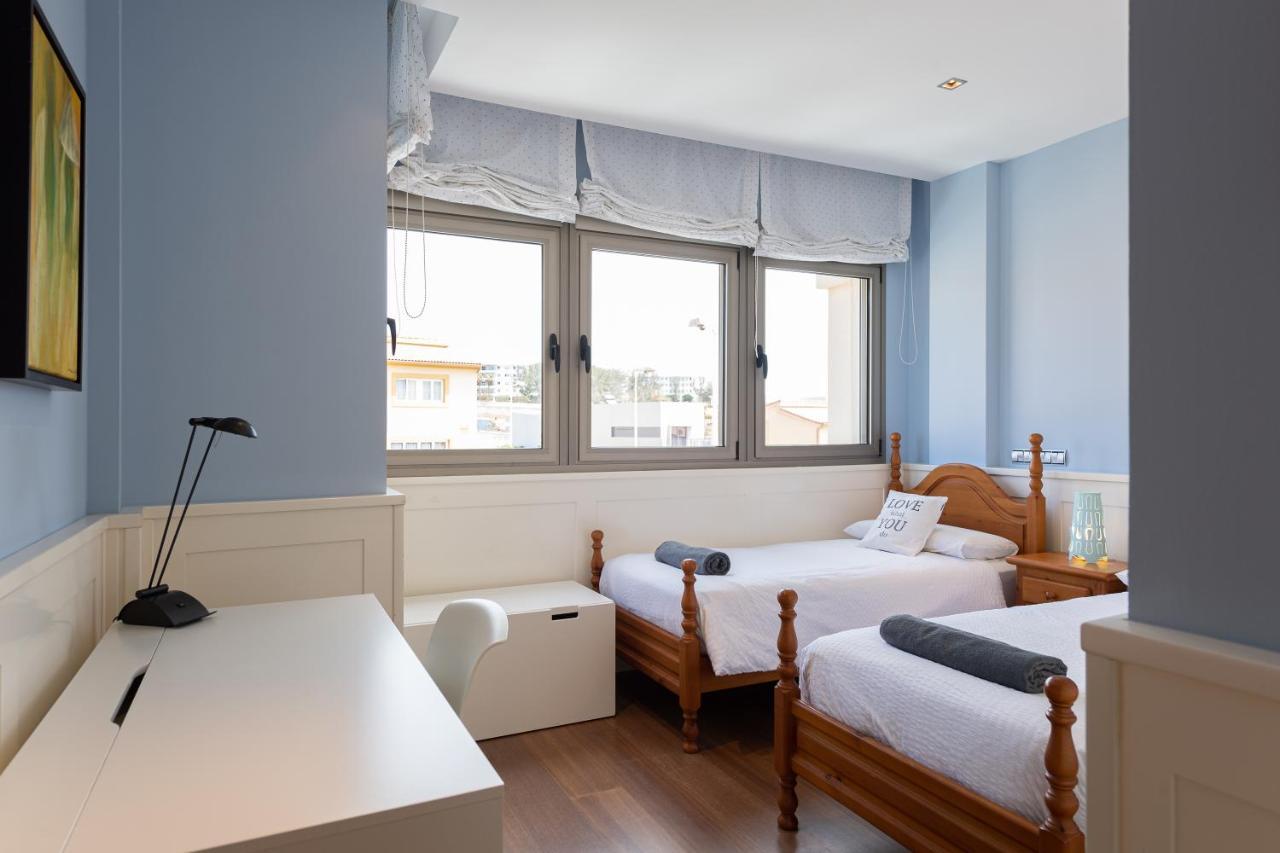 Penthouse With Private Swimming Pool Apartment Меленара Екстериор снимка