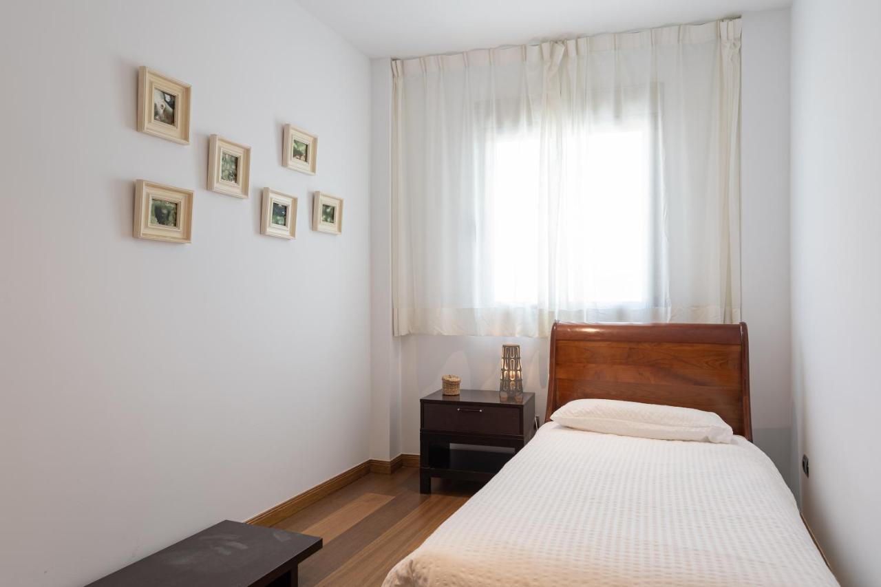 Penthouse With Private Swimming Pool Apartment Меленара Екстериор снимка